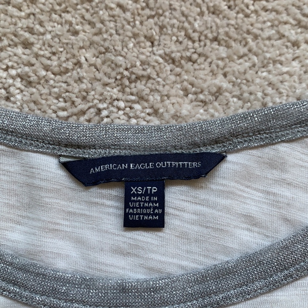 AE T-Shirt - Picture 3 of 5